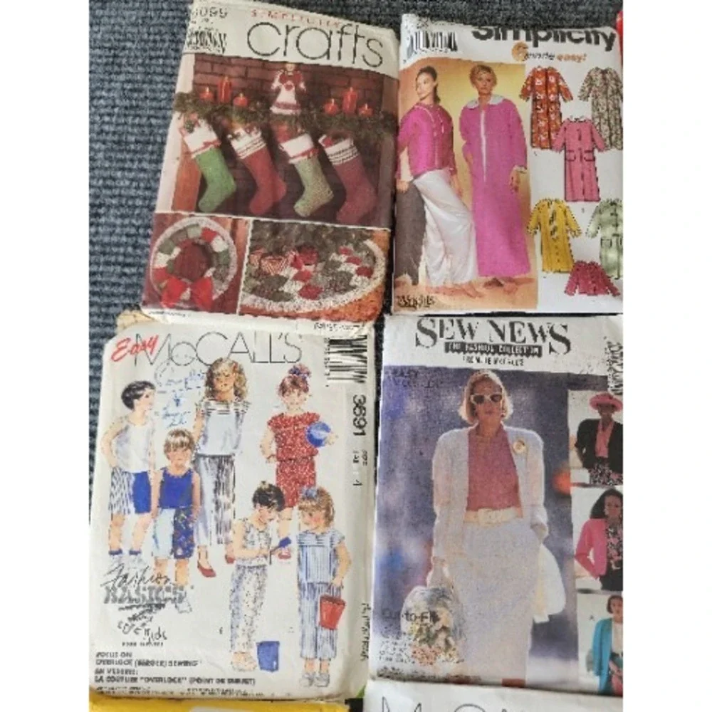 Lot of‎ 16 Assorted Sewing Patterns Uncut And Cut